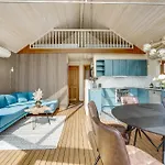 Two-bedroom In * Hejls