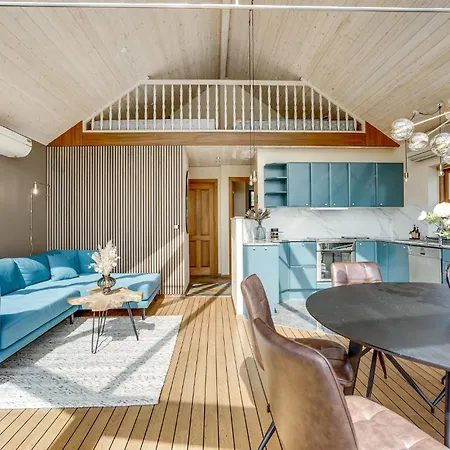 Two-bedroom In * Hejls